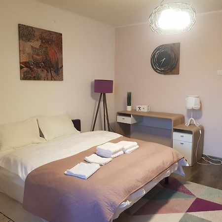 Stone Bridge Studio Iasi Extérieur photo