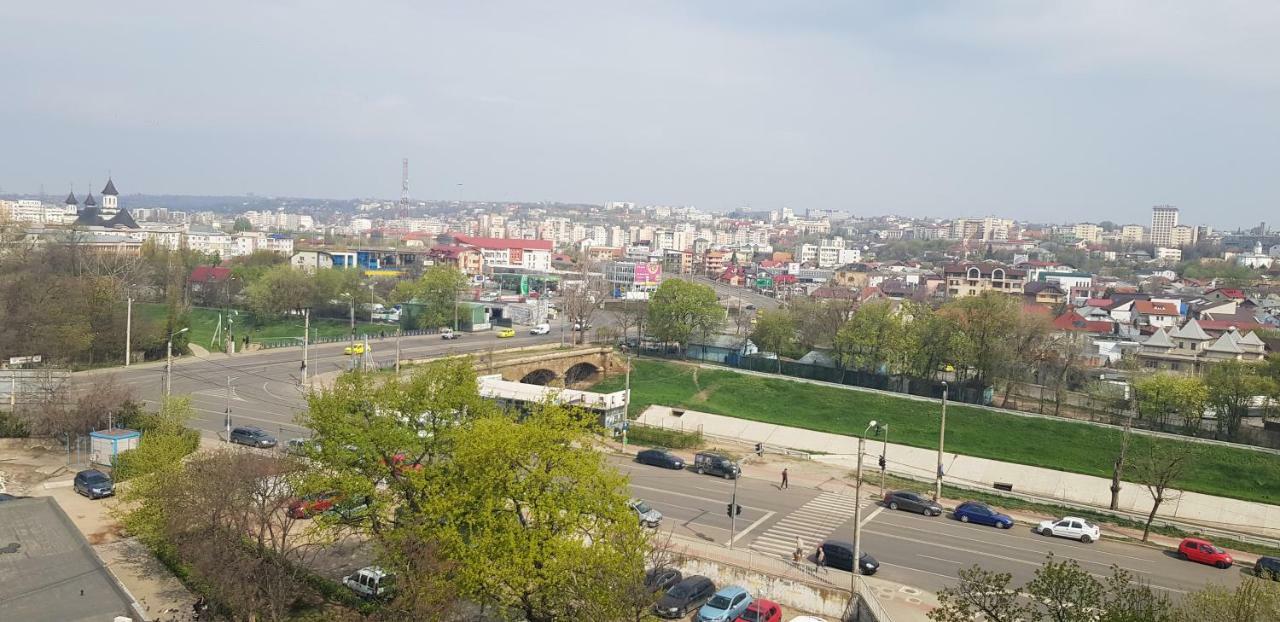 Stone Bridge Studio Iasi Extérieur photo